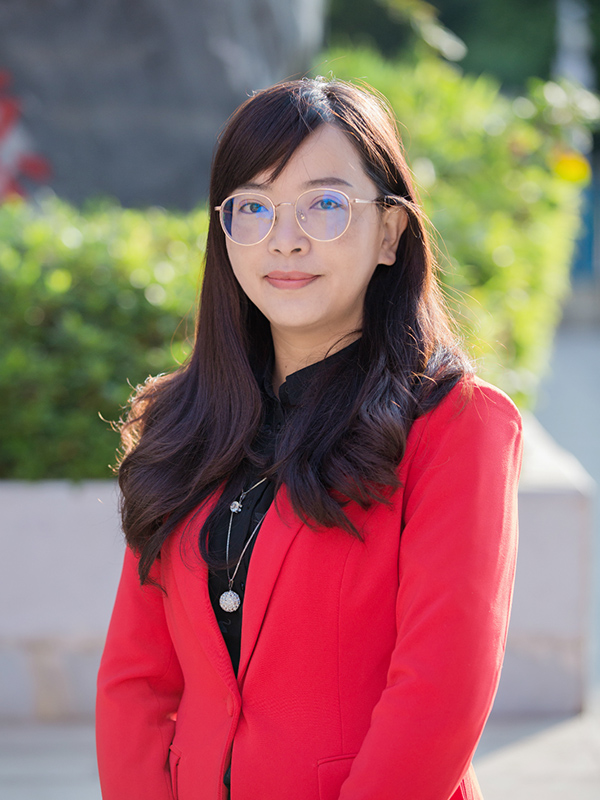 教学副校长马海燕