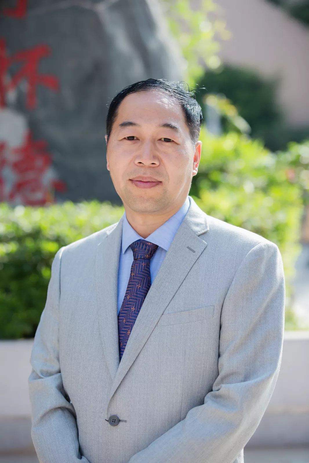 党支部书记 李民航