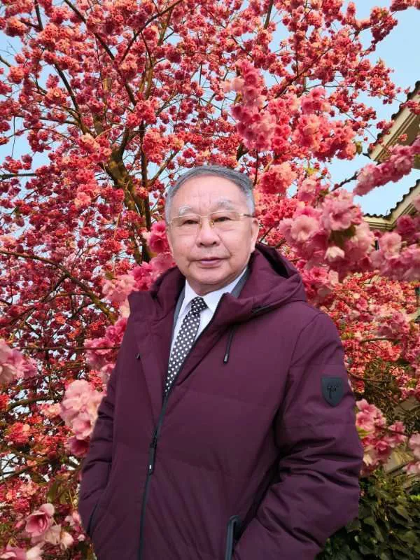 钟英教育集团创始人 邱钟英