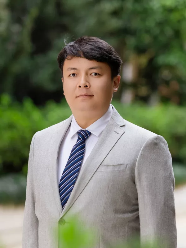 高中部副校长‍ 白金林